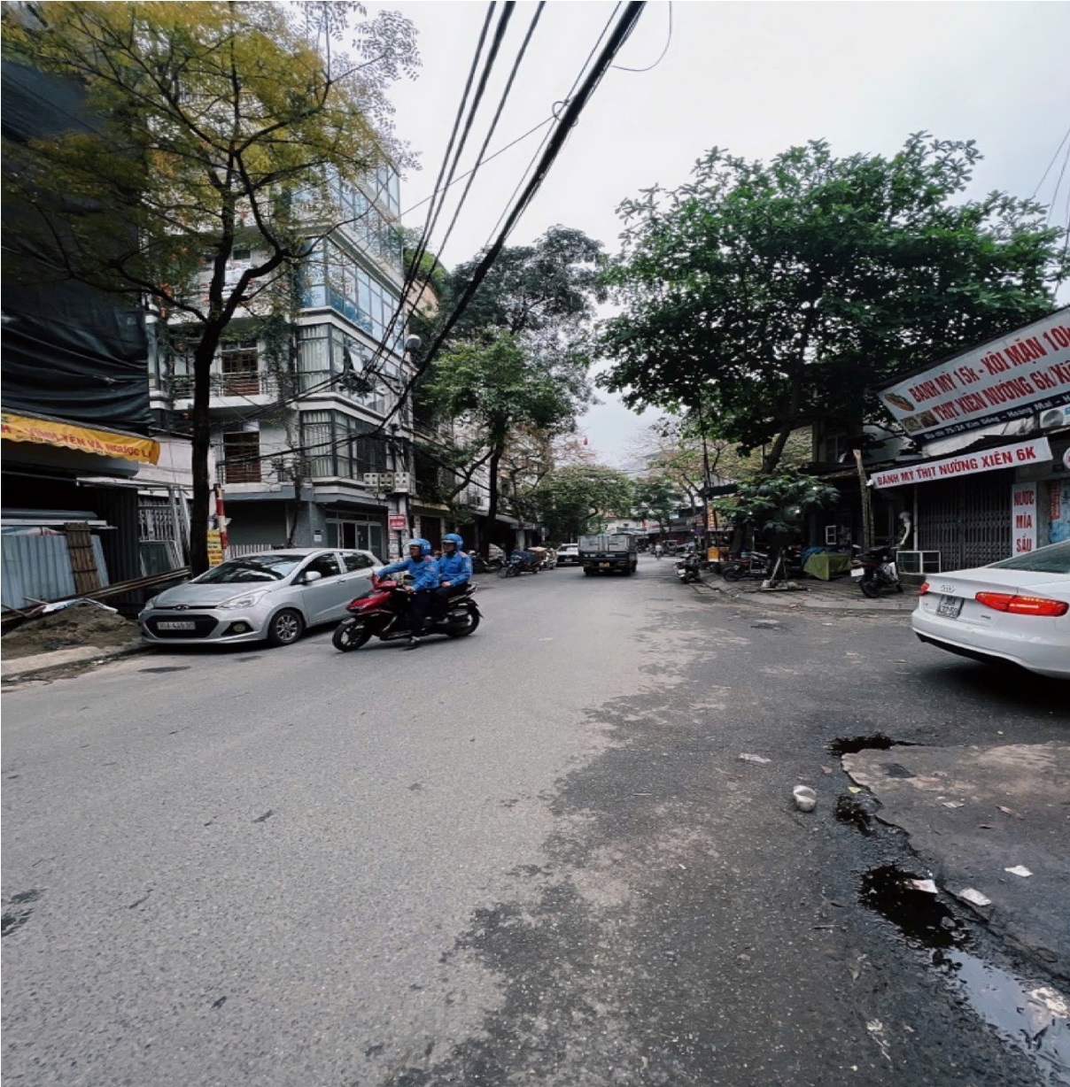 BÁN NHÀ PHỐ GIÁP BÁT, KIM ĐỒNG DT 46M MẶT NGÕ THÔNG, KD. CHỈ 9 hơn TỶ
